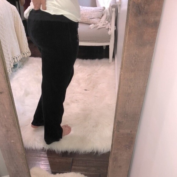 BCBGMAXAZRIA size medium designer black velour sweatpants - Picture 3 of 7